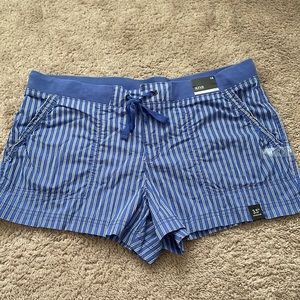 a.n.a shorts - BRAND NEW!